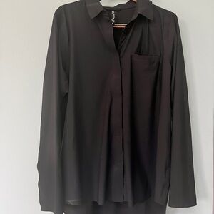 Athleta Women’s Shirt | size small black